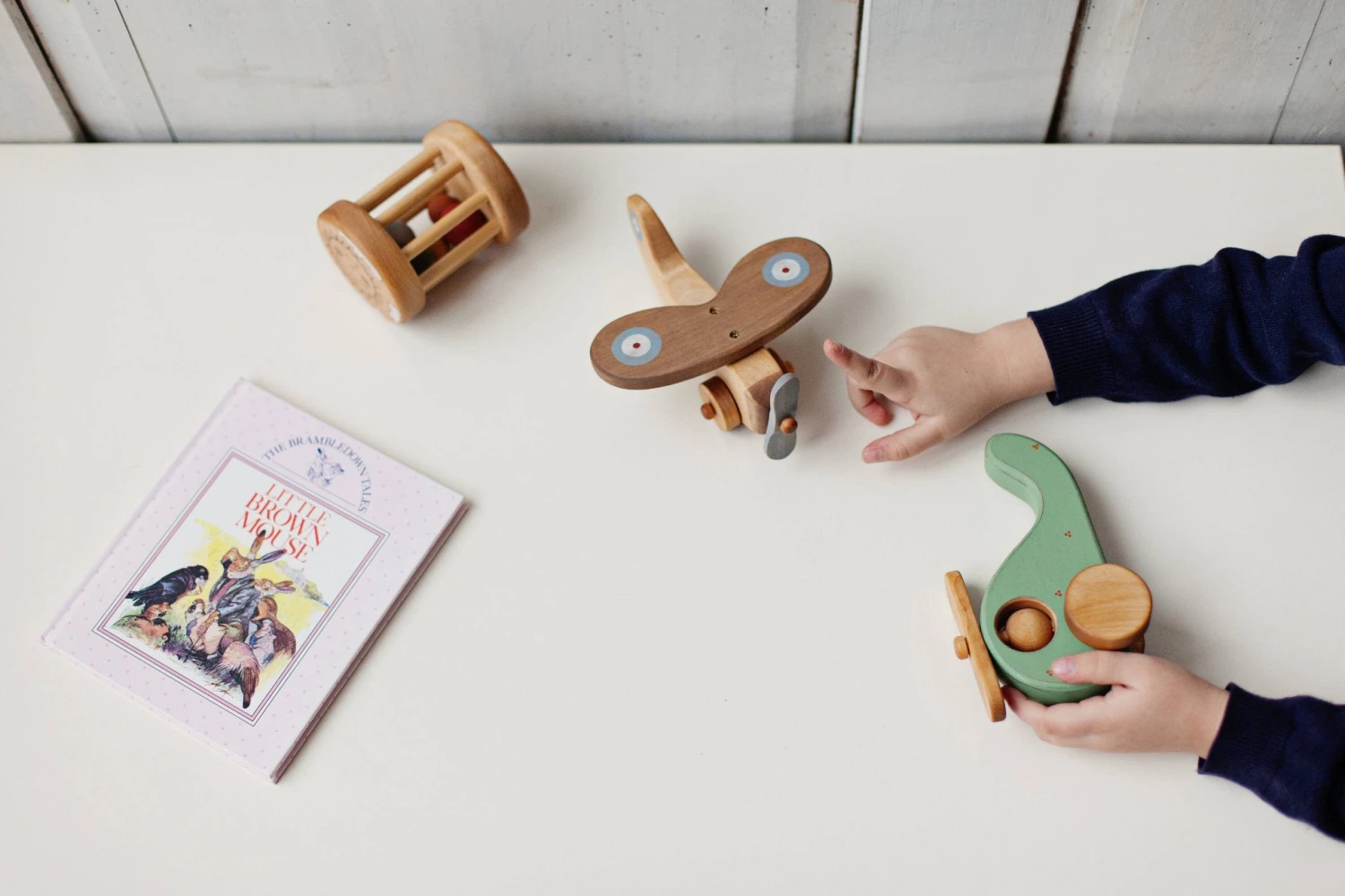 Friendly Flugzeug - Holzspielzeug Friendly Flugzeug - Holzspielzeug