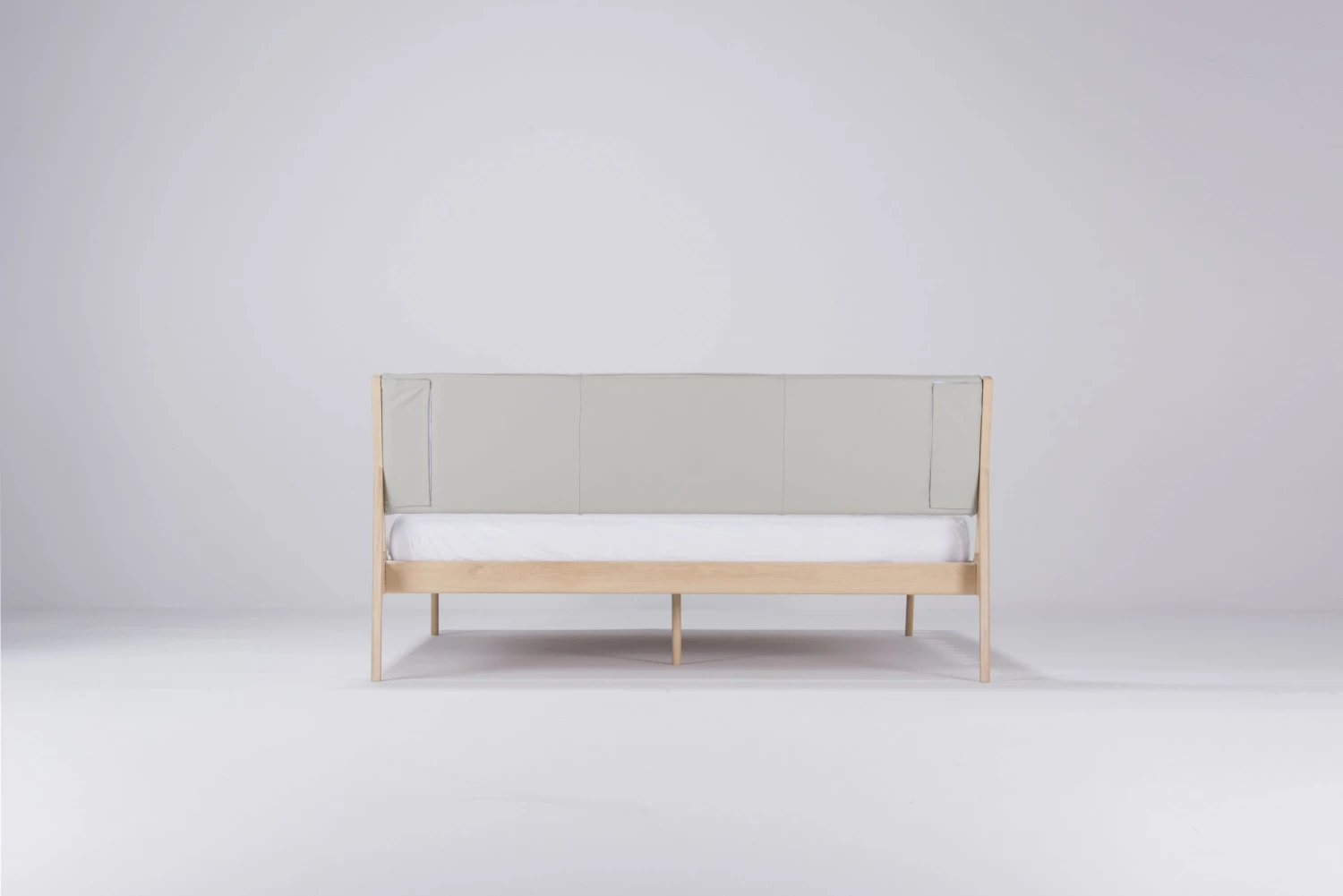 Gazzda Möbel FAWN Bett Schmaler Rahmen - Eiche Mit Kopfteil Mit Naturfaserbezug 5 Gazzda Möbel FAWN Bett Schmaler Rahmen - Eiche Mit Kopfteil Mit Naturfaserbezug