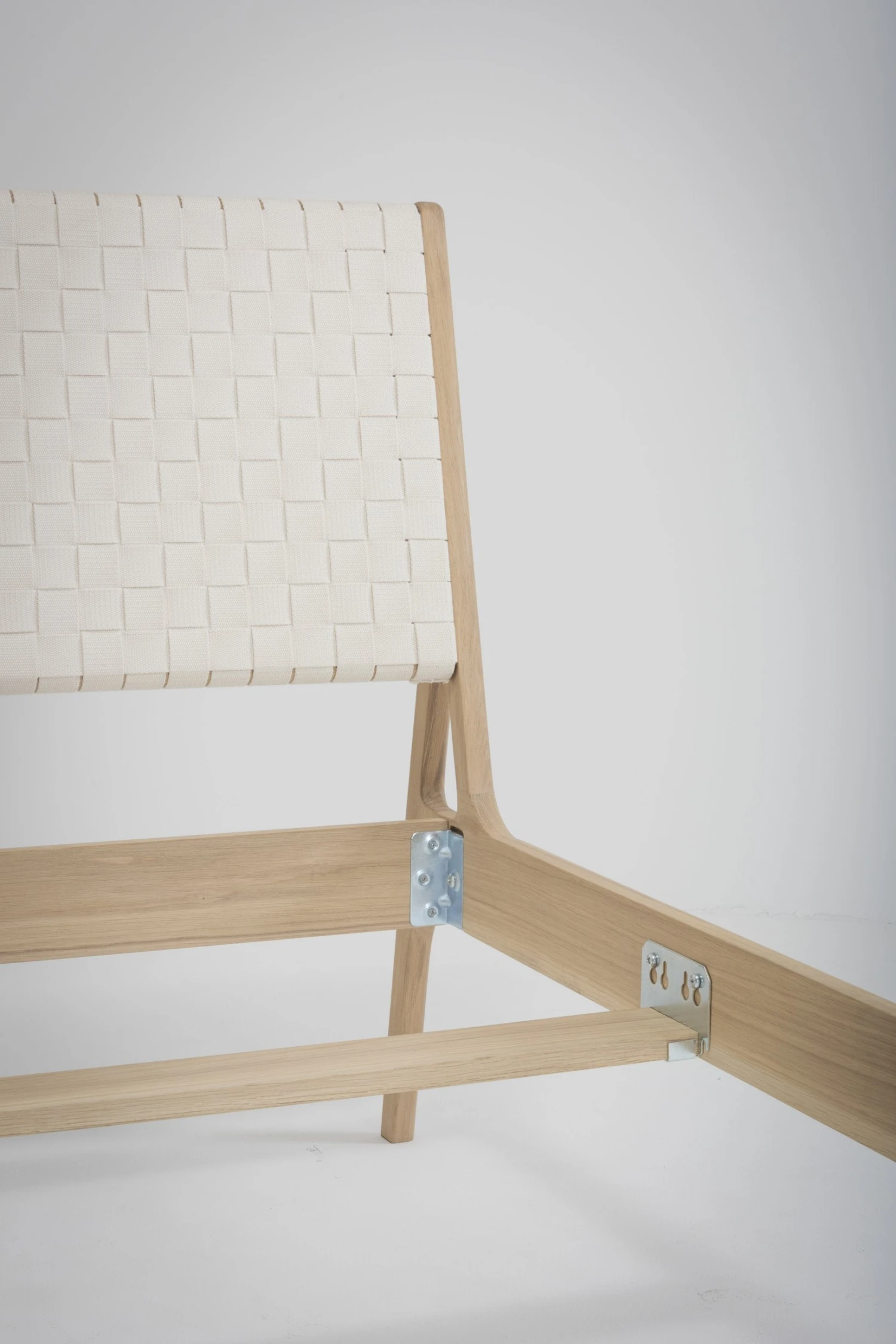 Gazzda FAWN Bett Schmaler Rahmen - Eiche Mit Leder-kopfteil Gazzda FAWN Bett Schmaler Rahmen - Eiche Mit Leder-kopfteil