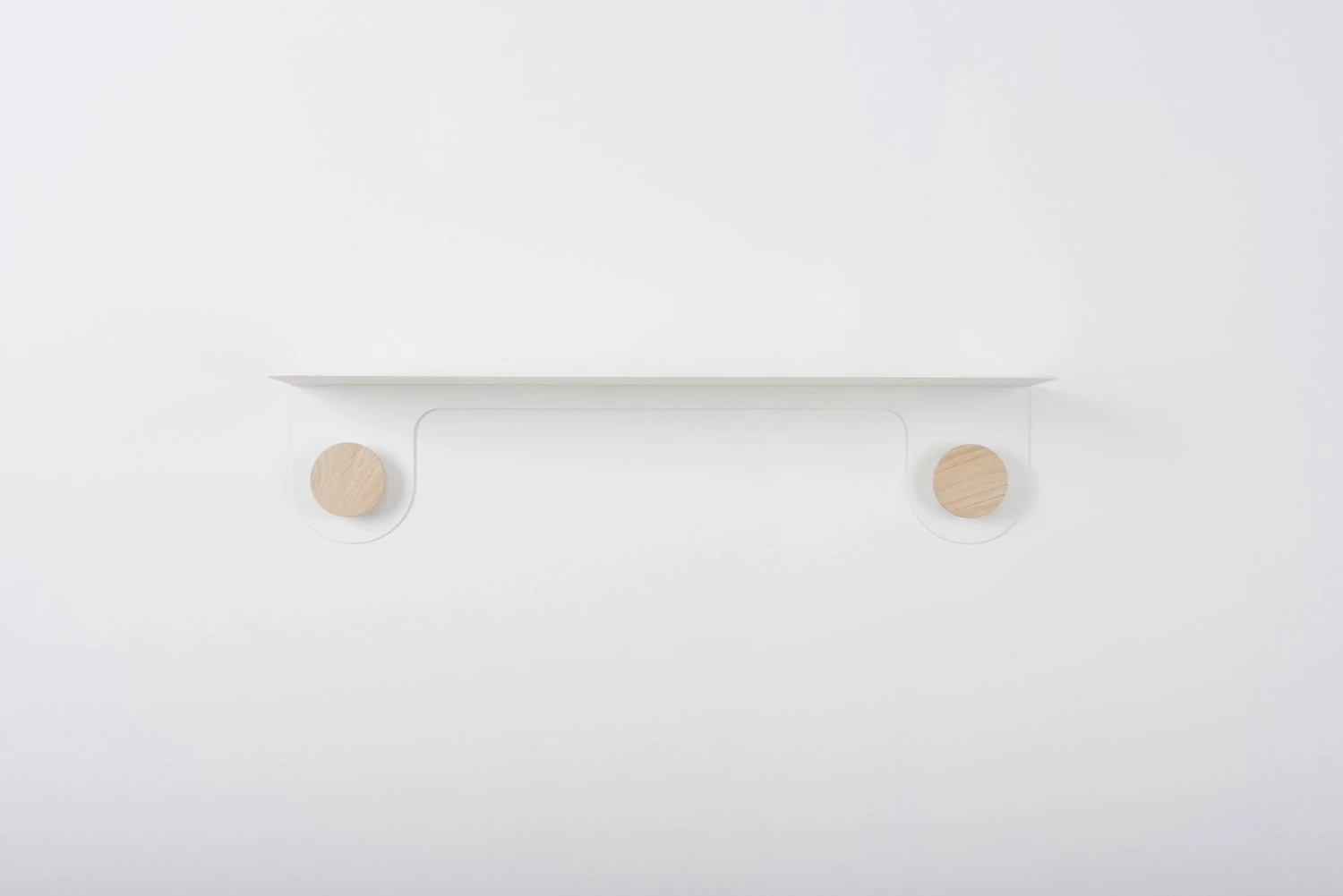 Gazzda Möbel Hook Wall Shelf 50 Weiß Gazzda Möbel Hook Wall Shelf 50 Weiß