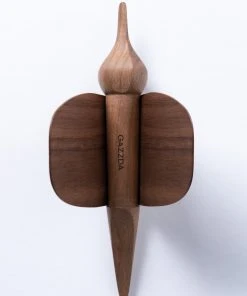 Tica - Vogel Von Gazzda Aus Holz In Natürlich Geöltem Walnuss Wohnaccessoires