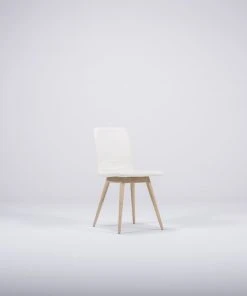 Stuhl ENA Mit Lederbezug Von Gazzda - 2 Stühle á 425 Euro Möbel