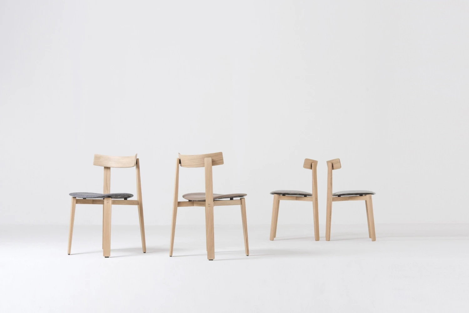 Gazzda NORA Stuhl Aus Massiver Eiche Mit Lederbezug - 2 Stühle / 575 € Pro Stuhl Möbel Gazzda NORA Stuhl Aus Massiver Eiche Mit Lederbezug - 2 Stühle / 575 € Pro Stuhl Möbel