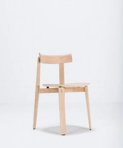 Gazzda NORA Stuhl Aus Massiver Eiche Mit Sitz Aus Furnier - 2 Stühle / 420 € Pro Stuhl Möbel 18 Gazzda NORA Stuhl Aus Massiver Eiche Mit Sitz Aus Furnier - 2 Stühle / 420 € Pro Stuhl Möbel