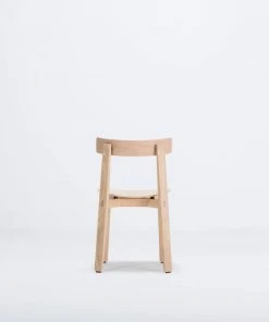 Gazzda NORA Stuhl Aus Massiver Eiche Mit Sitz Aus Furnier - 2 Stühle / 420 € Pro Stuhl Möbel 14 Gazzda NORA Stuhl Aus Massiver Eiche Mit Sitz Aus Furnier - 2 Stühle / 420 € Pro Stuhl Möbel