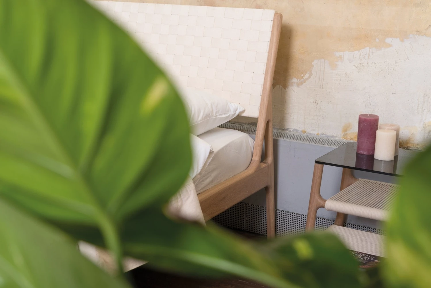 Gazzda FAWN Beistelltisch Aus Massiver Eiche Geknüpften Ablagefächern Möbel Gazzda FAWN Beistelltisch Aus Massiver Eiche Geknüpften Ablagefächern Möbel