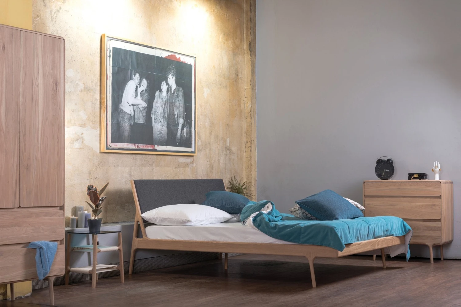 Gazzda FAWN Beistelltisch Aus Massiver Eiche Geknüpften Ablagefächern Möbel Gazzda FAWN Beistelltisch Aus Massiver Eiche Geknüpften Ablagefächern Möbel