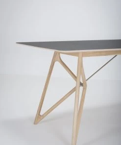 Tisch TINK Mit Linoleumplatte Und Gestell Aus Eiche Von Gazzda Möbel