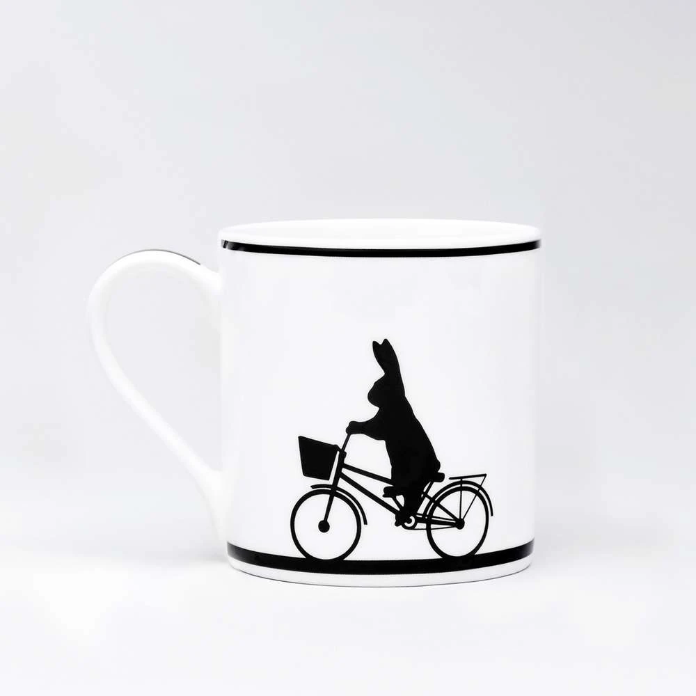 HAM By Jo Ham Gedeckter Tisch Hasen Tasse - Radfahrer HAM By Jo Ham Gedeckter Tisch Hasen Tasse - Radfahrer