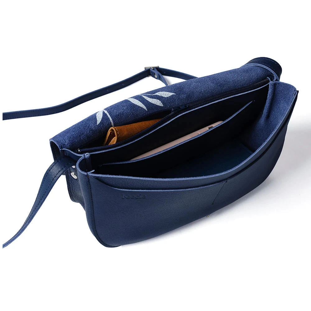 Keecie Lederhandtasche Wish Tree - Nachtblau Taschen Keecie Lederhandtasche Wish Tree - Nachtblau Taschen