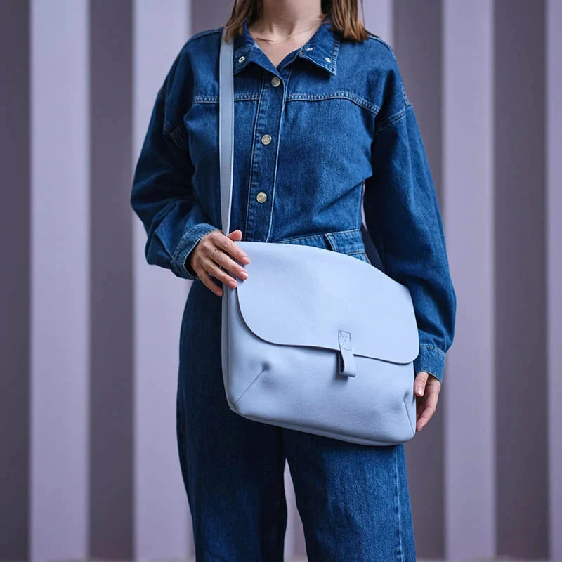 Keecie Messenger Bag Aus Leder Puderrosa "Back Yard" Taschen 7 Keecie Messenger Bag Aus Leder Puderrosa "Back Yard" Taschen