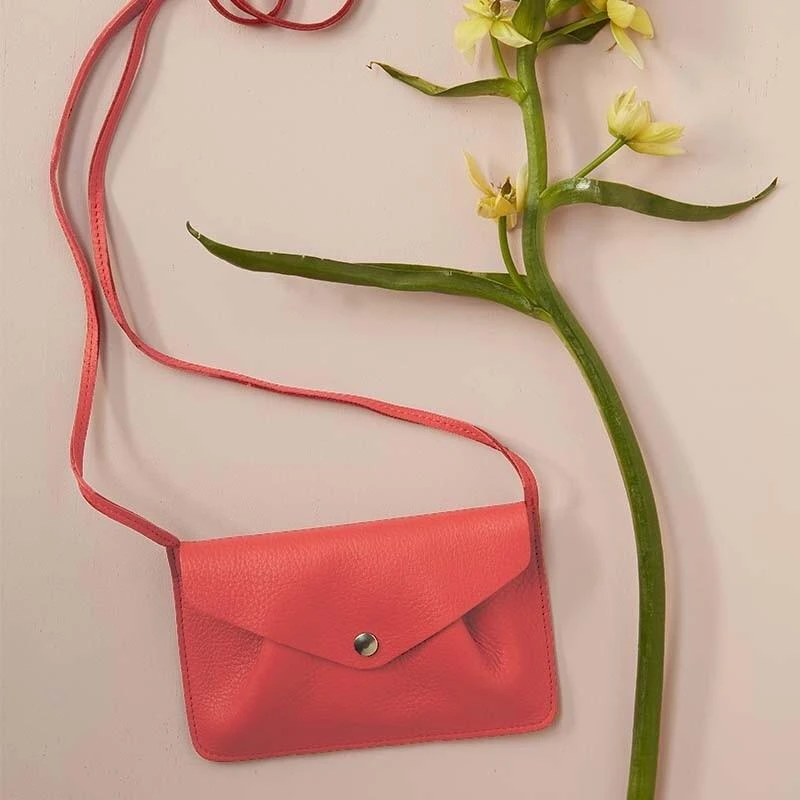 Keecie Euis, Federmäppchen, Kulturbeutel Backing Vocals Kleine Ledertasche Coral Keecie Euis, Federmäppchen, Kulturbeutel Backing Vocals Kleine Ledertasche Coral