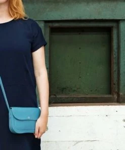 Keecie Taschen Cat Chase Kleine Ledertasche Blau