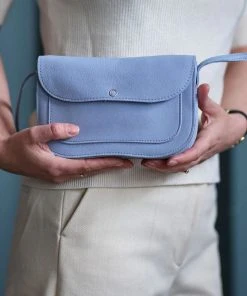 Keecie Taschen Cat Chase Kleine Ledertasche Lavender