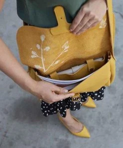 Keecie Kleine Messenger Bag - Flora Und Fauna Braun