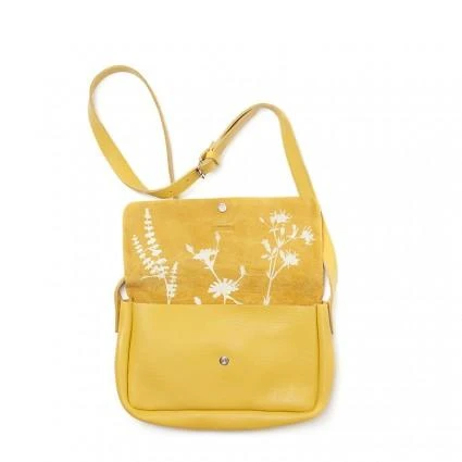 Keecie Picking Flower - Mittelgroße Ledertasche Gelb 4 Keecie Picking Flower - Mittelgroße Ledertasche Gelb