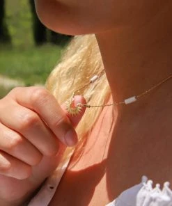 Les Tissages De Camille Kette Litha Mit Weißen Heishi Perlen