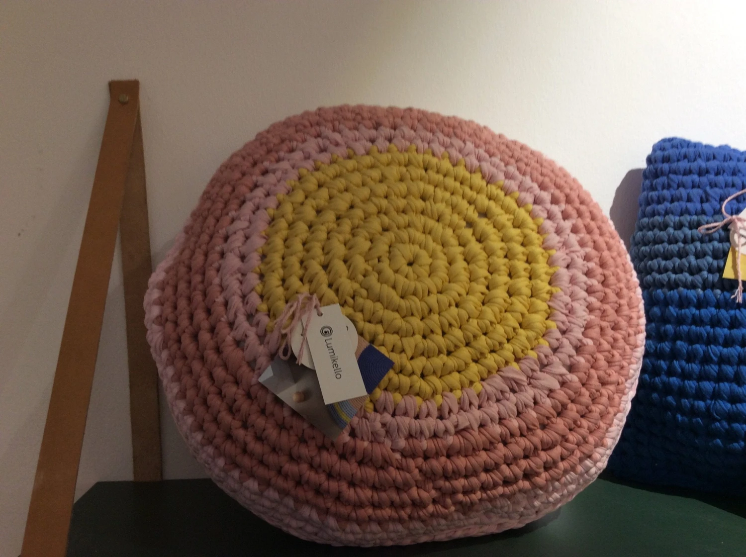 Bodenkissen PALLO Rosa Gelb Von Lumikello 3 Bodenkissen PALLO Rosa Gelb Von Lumikello