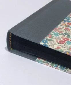 Nauli Fotoalben & Leporellos Fotoalbum M Little A. Geblümt Mit Grauem Leinen 10 Nauli Fotoalben & Leporellos Fotoalbum M Little A. Geblümt Mit Grauem Leinen