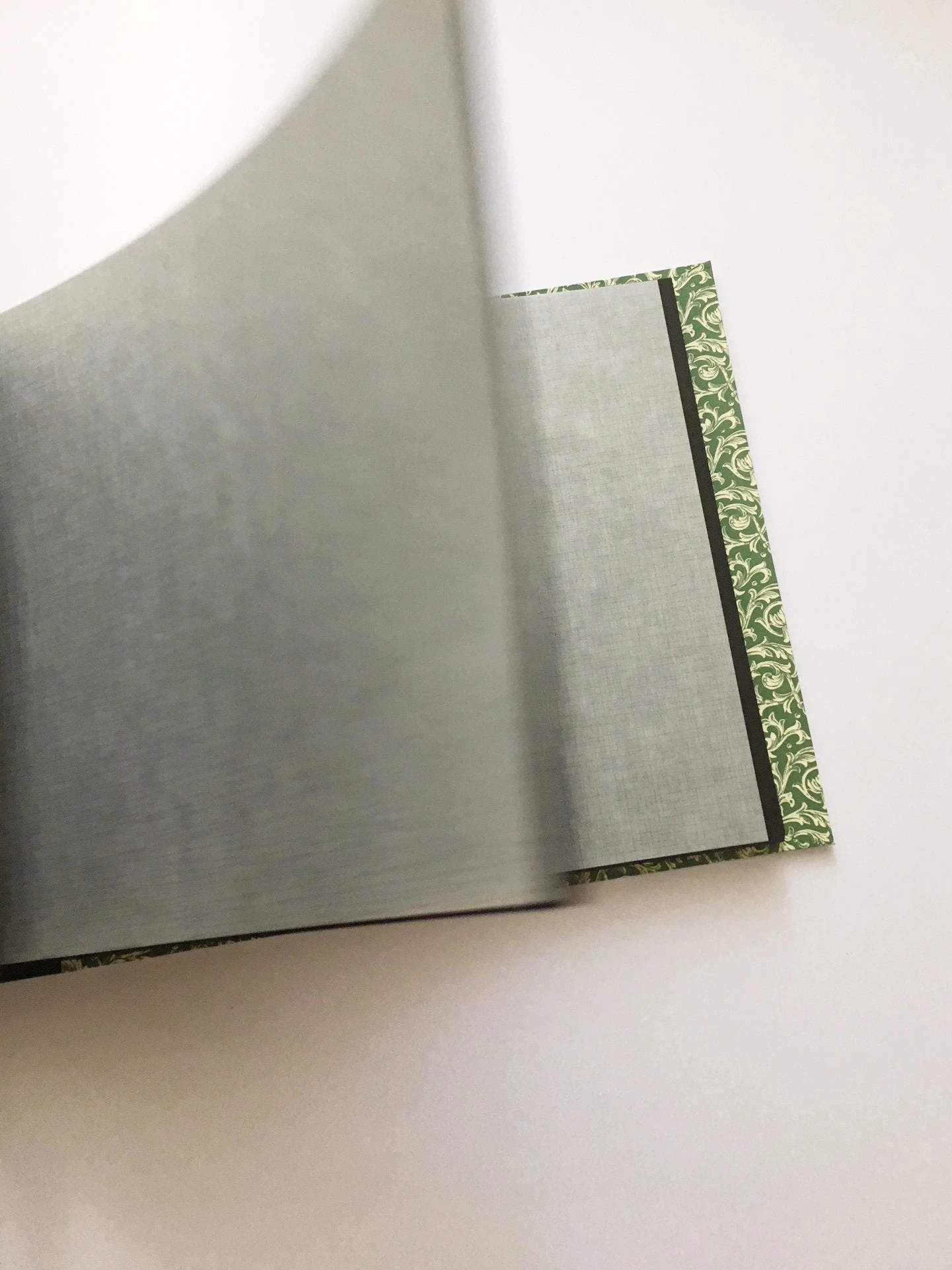 Nauli Fotoalbum XL Renaissance Ornament Grün Fotoalben & Leporellos 10 Nauli Fotoalbum XL Renaissance Ornament Grün Fotoalben & Leporellos