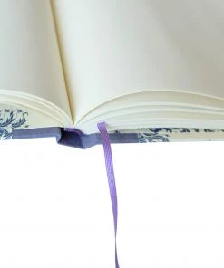 Nauli Gästebuch Quadratisch Mit Taubenblauem Damast- Muster Und Leinenbindung