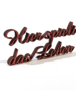 NoGallery Hier Spielt Das Leben - Schriftzug Aus Holz Wanddekoration