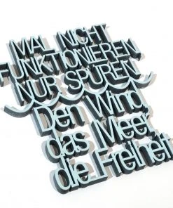 NoGallery Mal Nicht Funktionieren, Nur Spüren. Den Wind, Das Meer, Die Freiheit - 3D Schriftzug In Hellblau