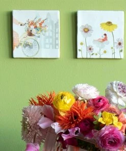 Wanddekoration Surrounded By Flowers - StoryTiles