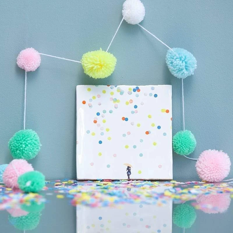 Under The Umbrella - StoryTiles - Medium Wanddekoration 4 Under The Umbrella - StoryTiles - Medium Wanddekoration