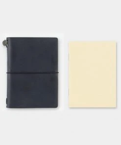 Traveler's Company Blankobücher Traveler´s Notebook Passport 013 Blank MD Paper Cream 11 Traveler's Company Blankobücher Traveler´s Notebook Passport 013 Blank MD Paper Cream